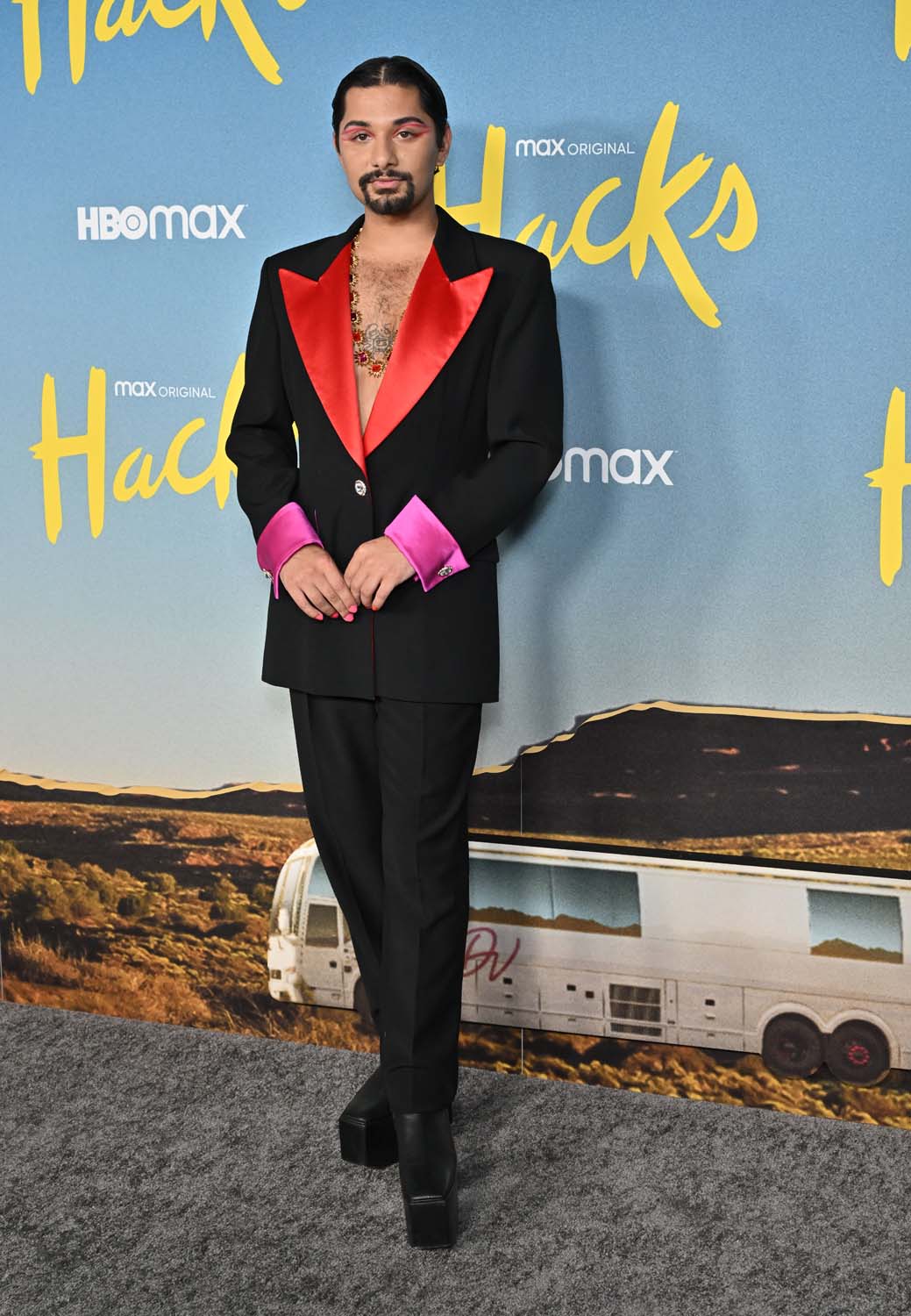 Thank You, Hacks, For Giving Us More Mark Indelicato - Go Fug ...